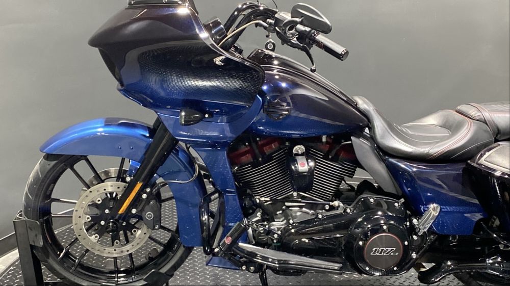 Harley-Davidson Road Glide CVO 2019