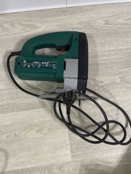 Электролобзик Фиолент ПМ 3-600 Э
