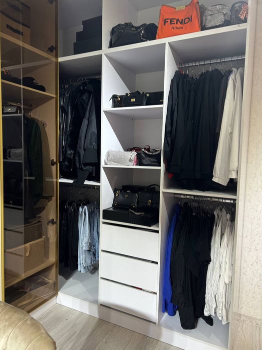 Срочно ховли сотилади