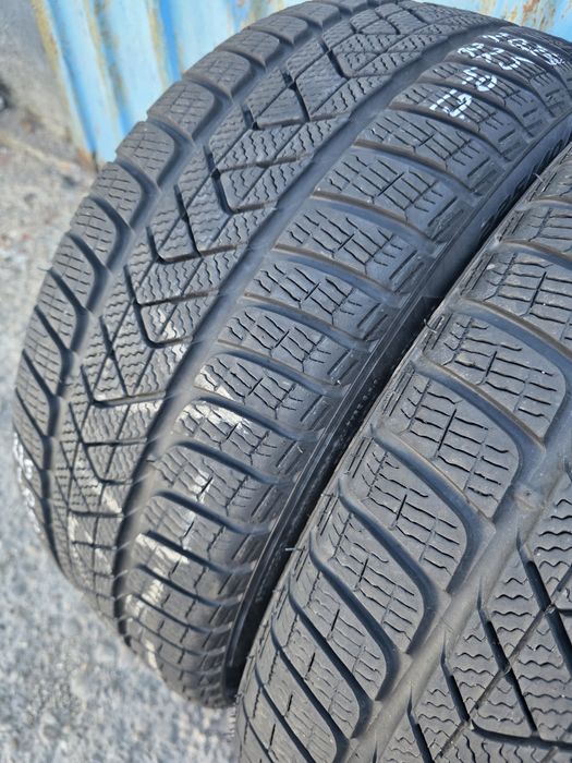 Anvelope Iarnă 225.40.19 Pirelli Runflet An 2024 Profil peste 7,5 mm grosime