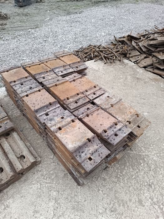 Подкладки Д -65 продам