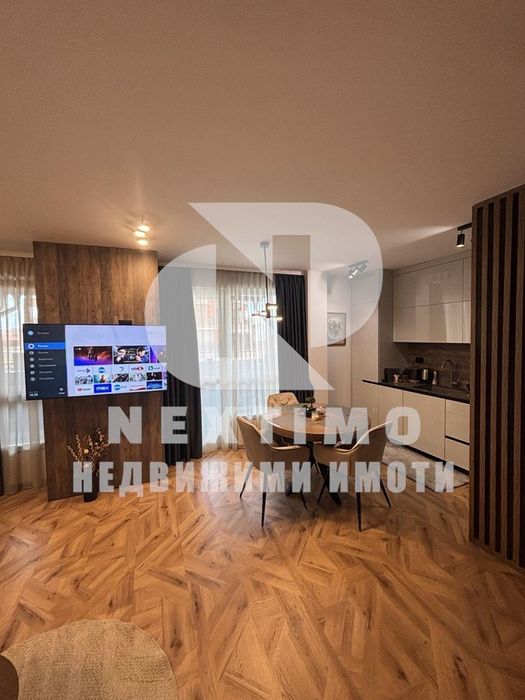 Дава се под наем Тристаен апартамент в Пловдив, Кършияка - 92 кв.м за 765 € - Снимка #7