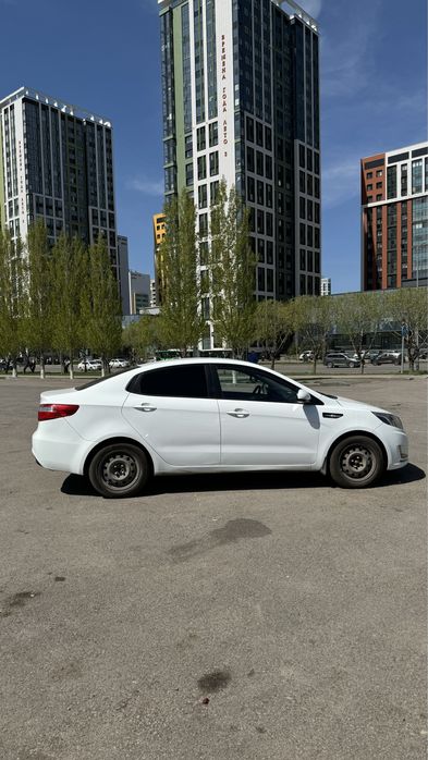 Киа рио 2014 года