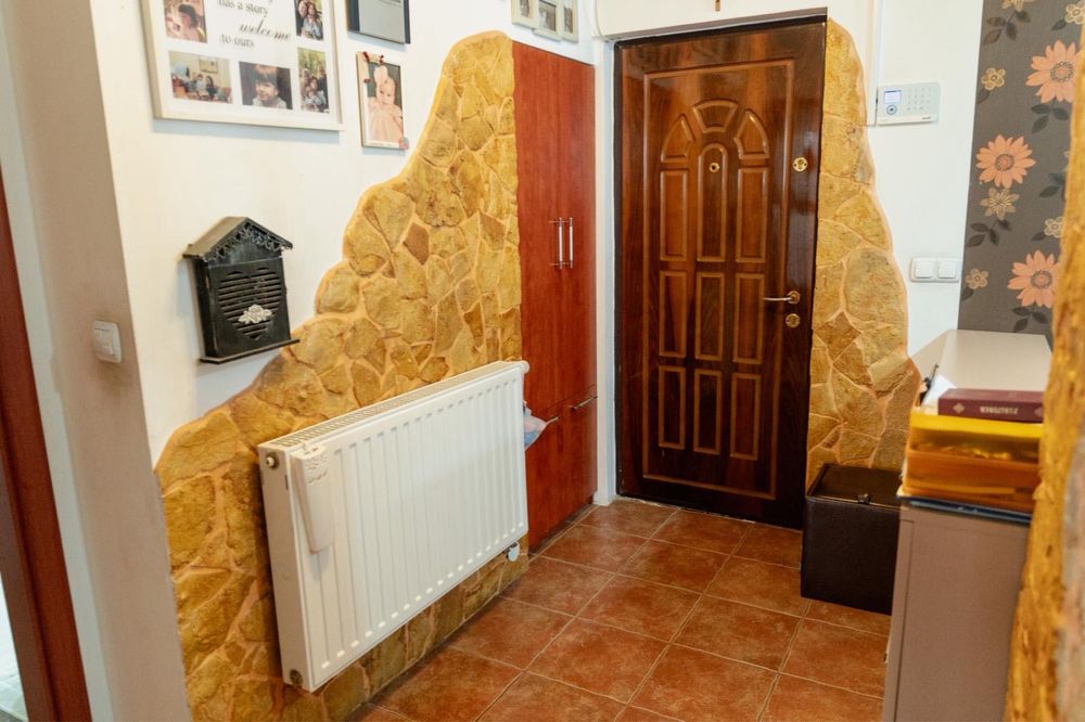 Apartament de vânzare cu 2 camere