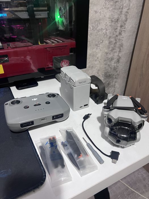 DJI mini 4 pro дрон коптер