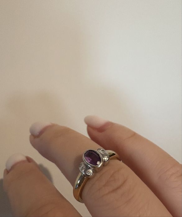 Inel vechi aur cu ametist si diamante