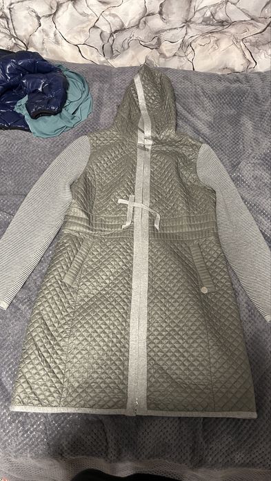 Продам куртки