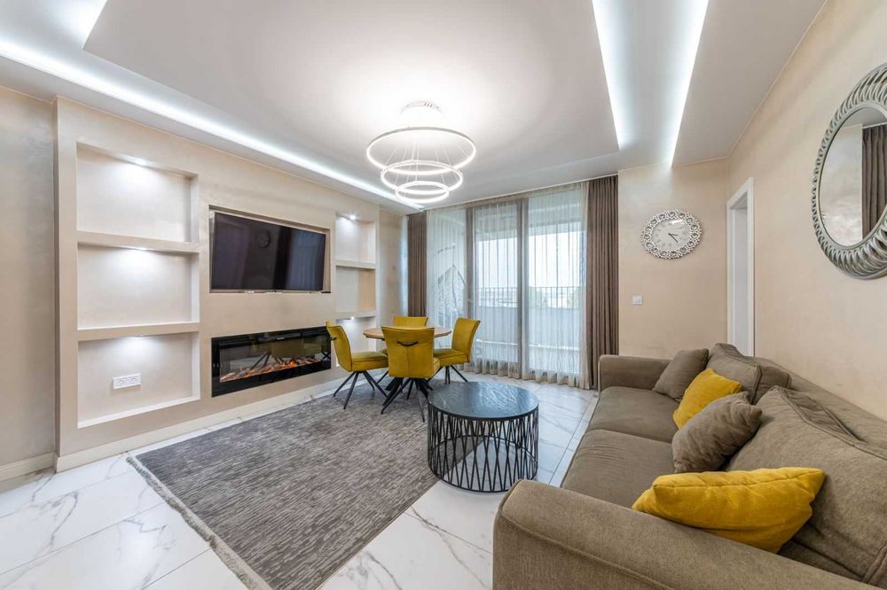 Дава се под наем Тристаен апартамент в Варна, Цветен квартал - 80 кв.м за 947.58 € - Снимка #4