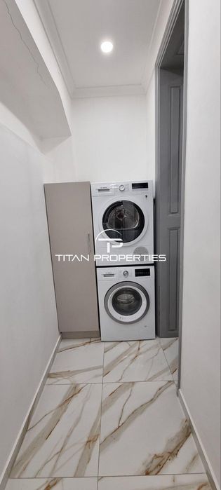 Дава се под наем Двустаен апартамент в Бургас, Център - 64 кв.м за 612 € - Снимка #8