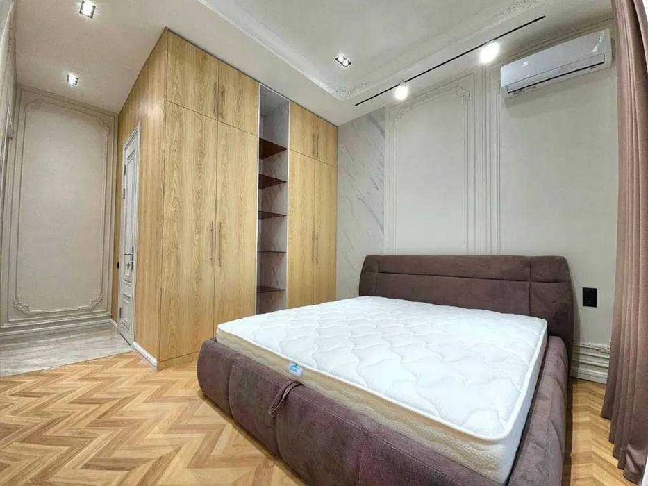 Ул, Тараса Шевченко-ГАБУС! Сдается 4-х комнатная в престижном районе!