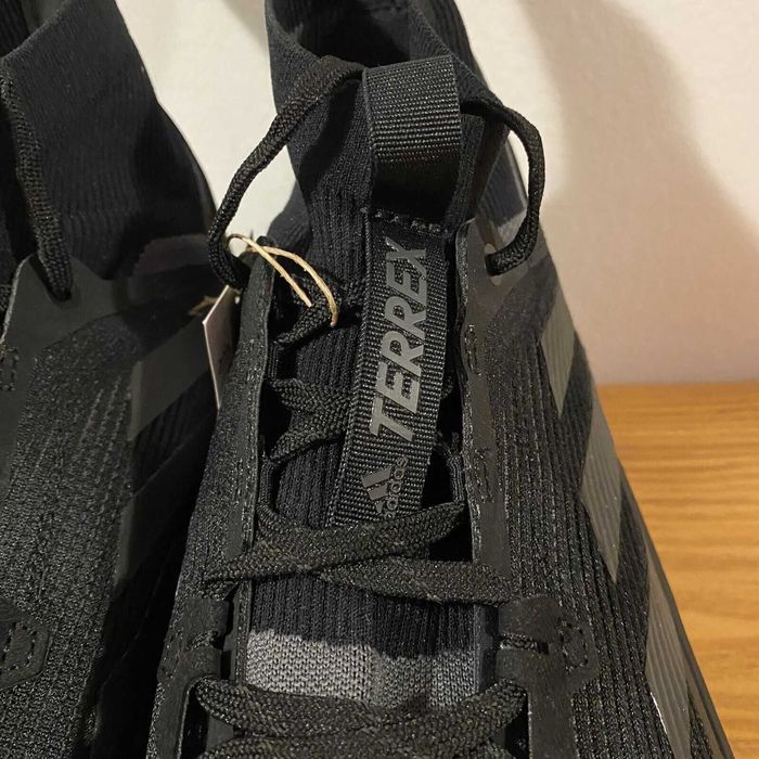 Оригинални Обувки ADIDAS TERREX  Hikker 2 BOOST  EU42.5