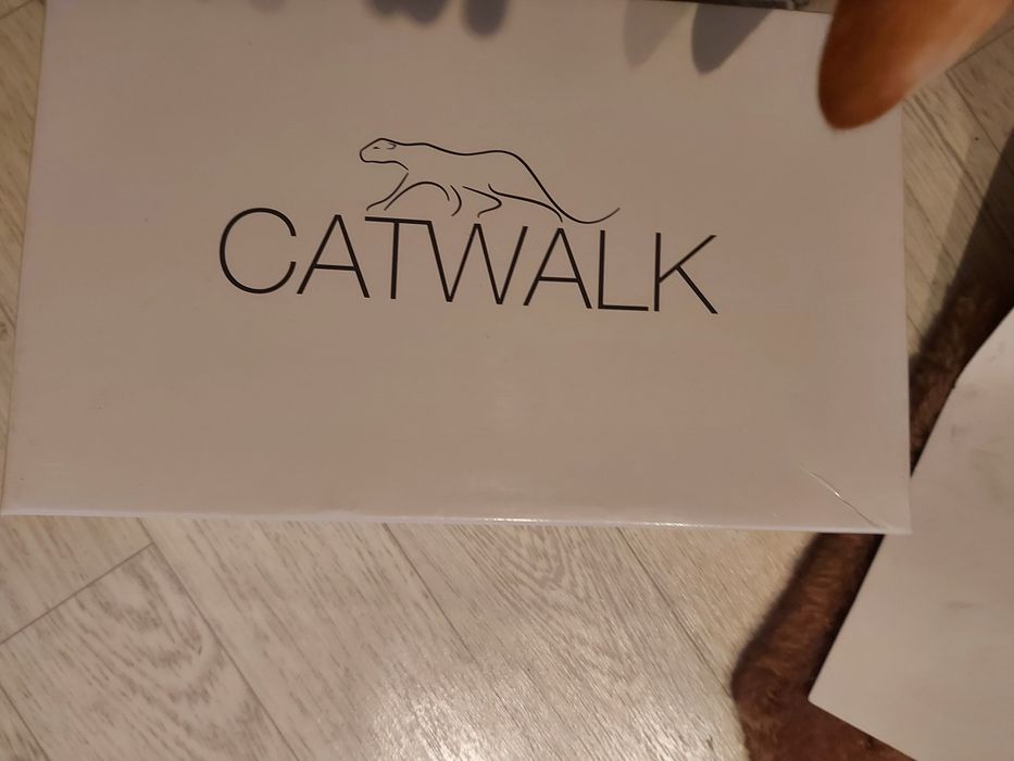 Новые туфли из Нидерландов.