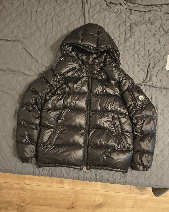Geaca moncler maya