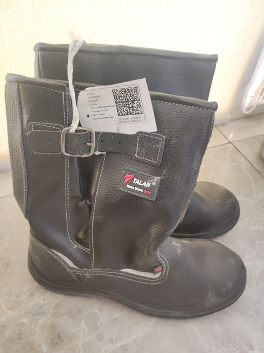 Продам сапоги рабочие,новые