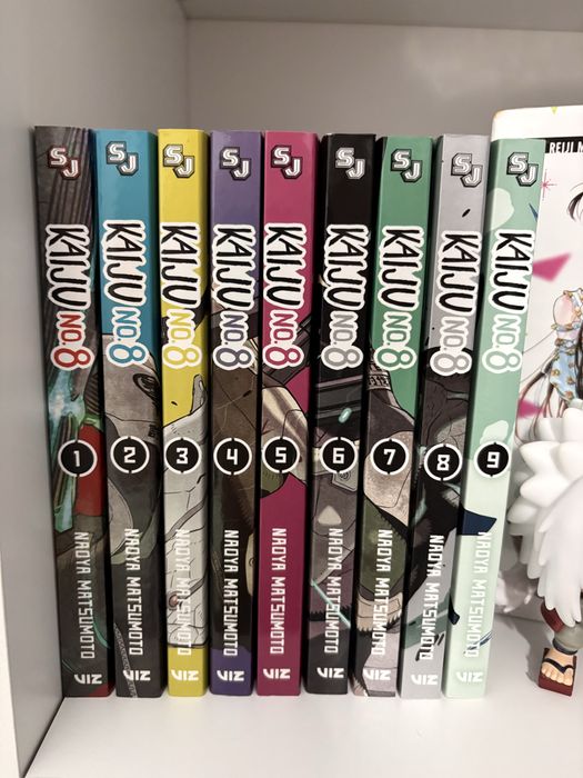 Vand colectie manga Kaiju No.8-9 volume