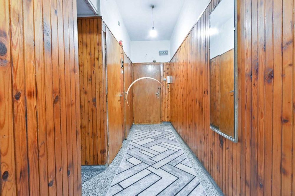 Дава се под наем Двустаен апартамент в София, Борово - 65 кв.м за 558.45 € - Снимка #2