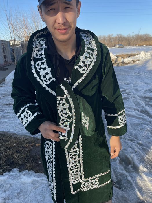 Шапан продам  чапан