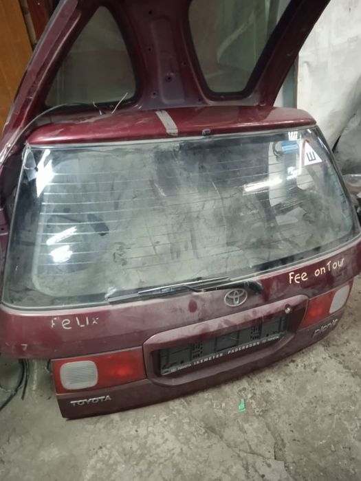 Дверь Тойота пикник