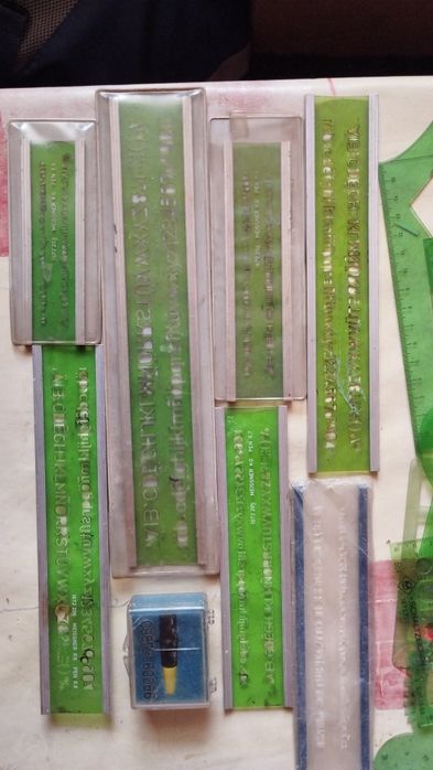 Рапитографи и чертожни инструменти