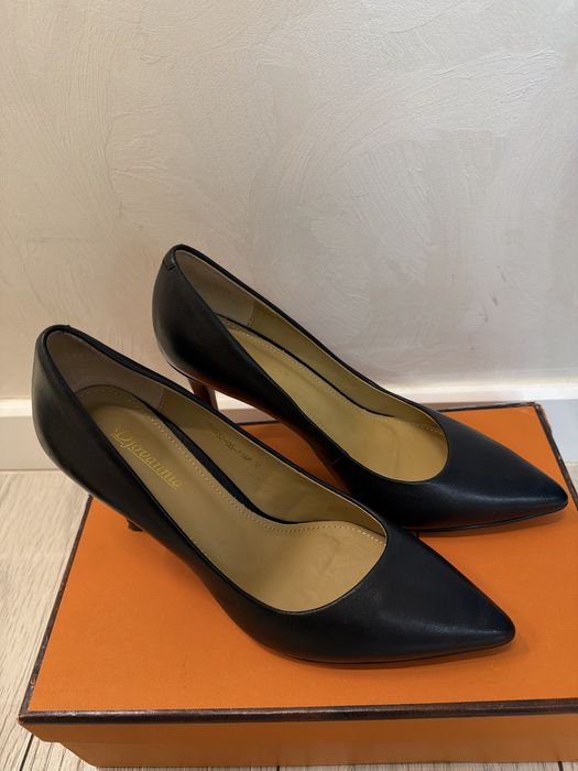 Продаются туфли кожаные