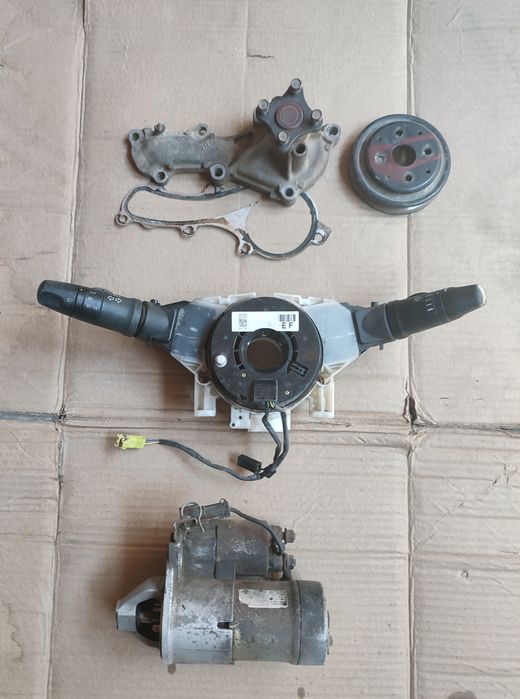 Ниссан.Шлейф руля .Стартер.Форсунки.