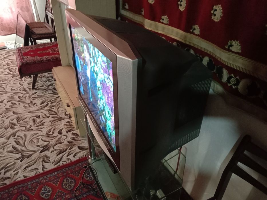 Телевизор Панасоник