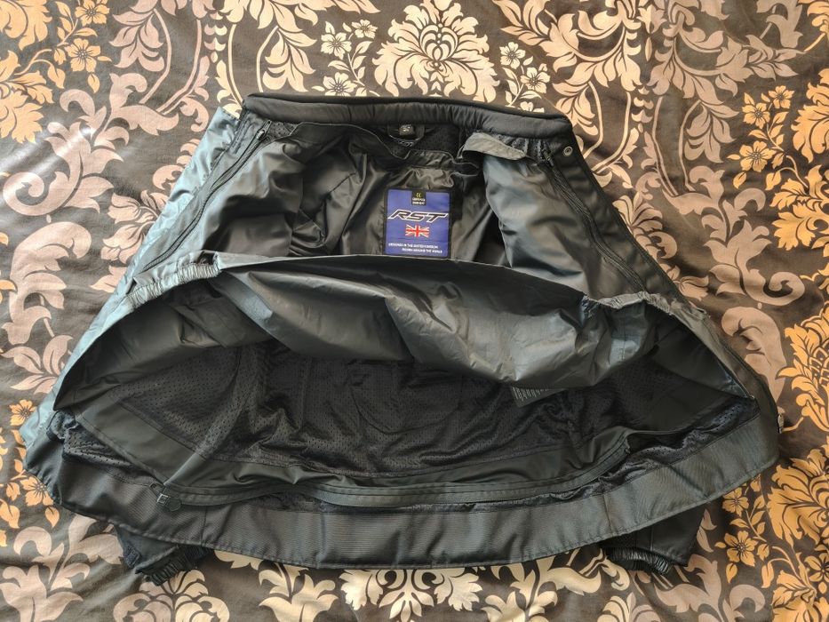 Дамско яке за мотор RST S1 Mesh