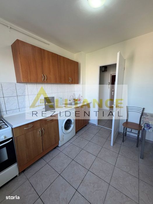 Apartament cu 2 camere semidecomandat in sector 4 - Aleea Huedin