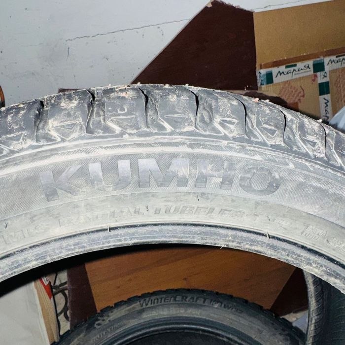 б/у шины Kumho R235/45/18