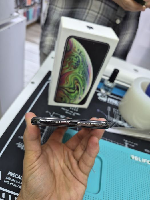 Iphone xs max  256gb