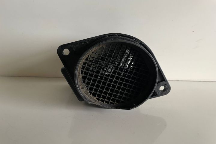 Debitmetru aer  7700109812 Renault   seria