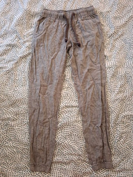 Дънки, ленен и спортен панталони