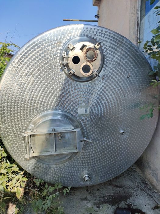 Bazine de inox de la 10000l la 50000l si de POL.STIF