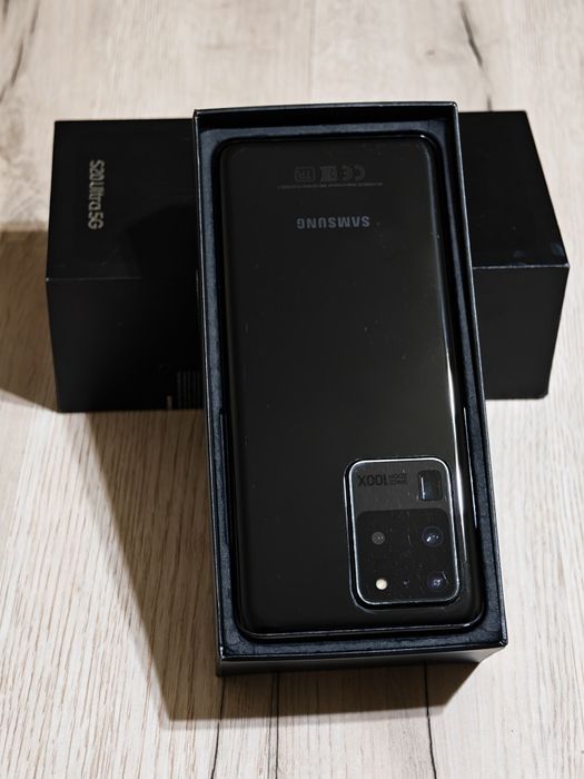 Samsung S20 Ultra 128 gb Ram 12 5G EAC