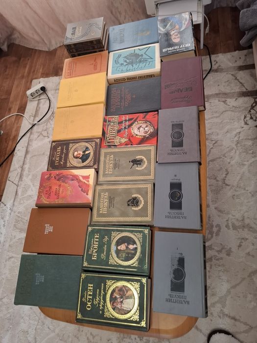 Продам книги б/у