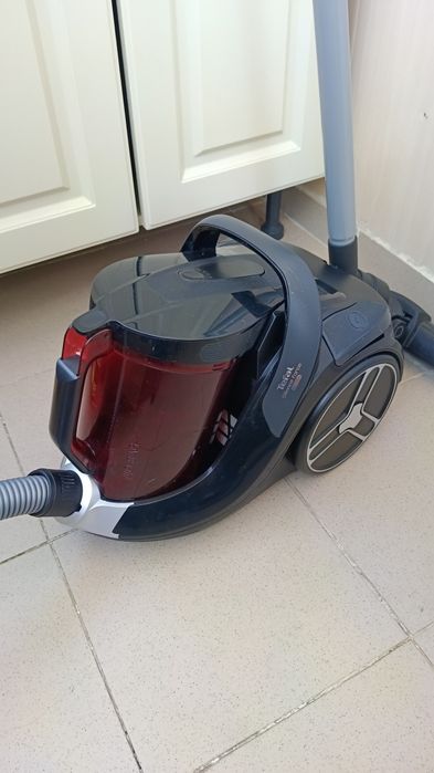 Пылесос Tefal Silence Force