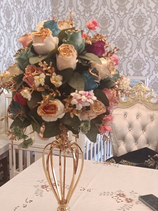 Уй жихозлари срочно сотилади