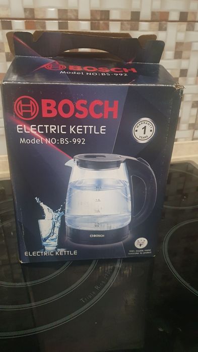 Продаем электрический чайник, и ваза для цветов