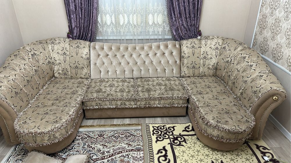 Продам диван б/у в хорошем состоянии