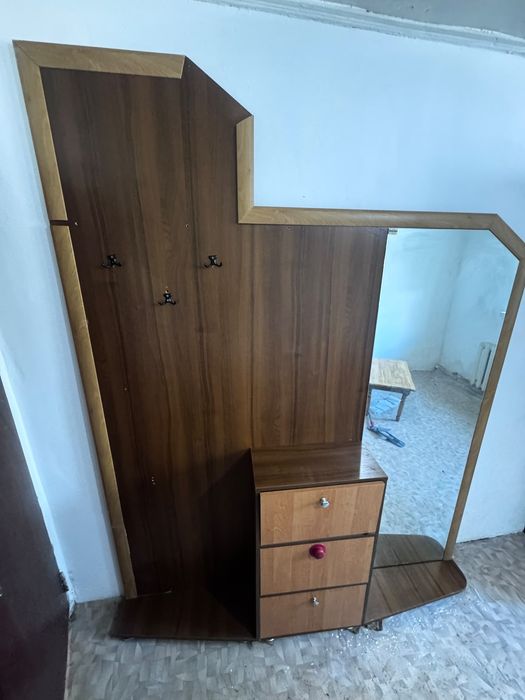 Шкаф стенка в хорошем состояние