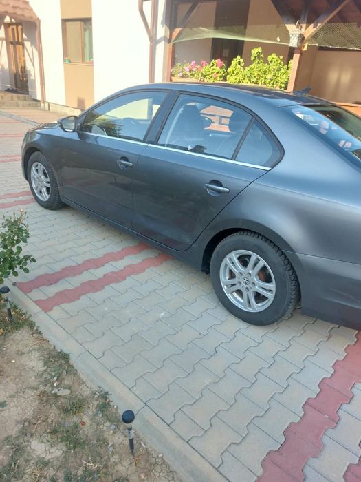 Volkswagen JETTA 1.6 TDi