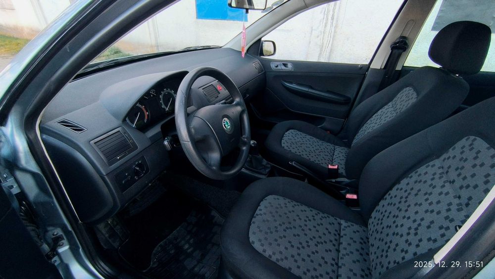 Vand Skoda Fabia 1.2 Benzina din 2007