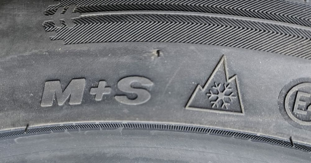 245/40 R18, 97V XL, GRIPMAX, Anvelope iarna M+S, Aderenta Clasa A