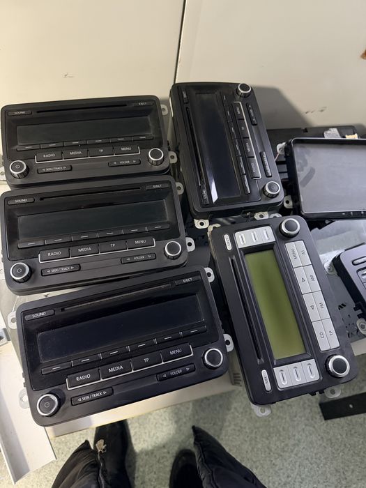 CD PLAYER MP3 Original Volkswagen Golf Passat Tiguan RCD300 RCD310