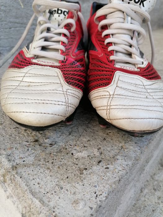 Футболни обувки Reebok 42