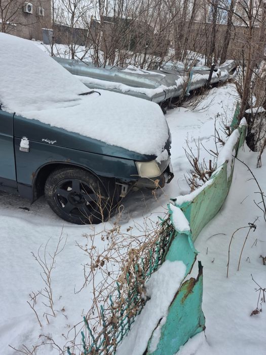 Разбор ваз 2110 8клапанная есть все!!!