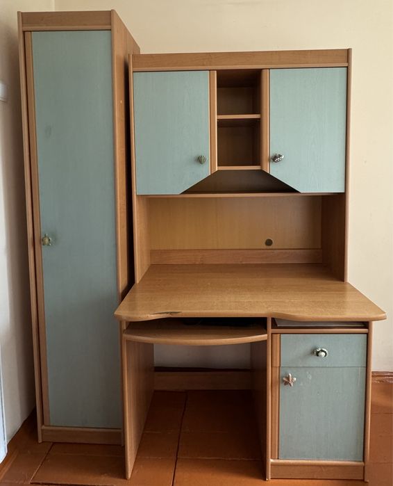 Продается детская мебель/ стенка