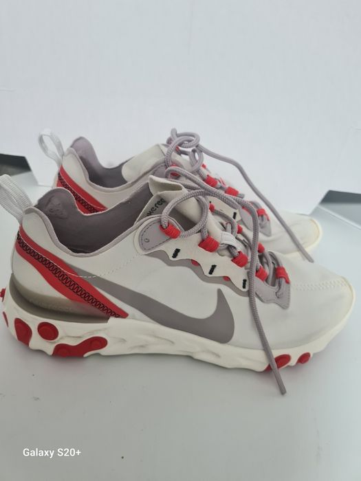 Кроссовки Nike, состояние отличное