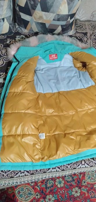 Продам подрасковую куртку