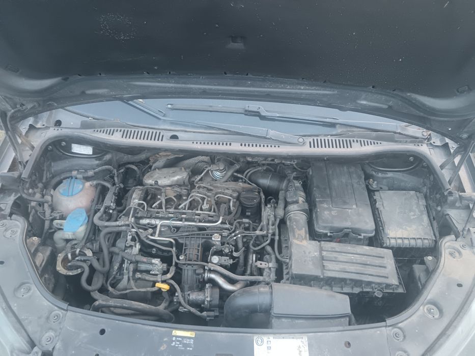 Avariat-Inundat Volkswagen Caddy Maxi Automat 7 locuri i